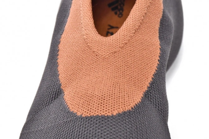 Yeezy Carbon GY1759 Knit Adidas Stone RNR 0825